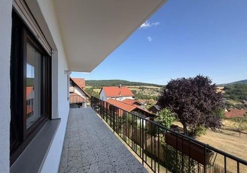  Balkon Bild 1