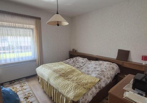 Schlafzimmer EG