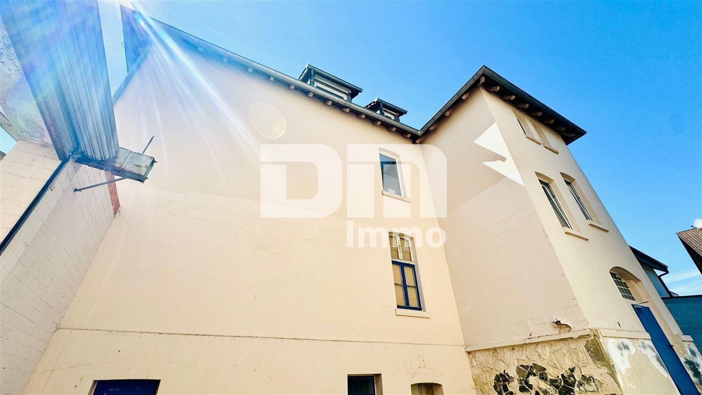 Rückansicht Bürogebäude Vorderhaus