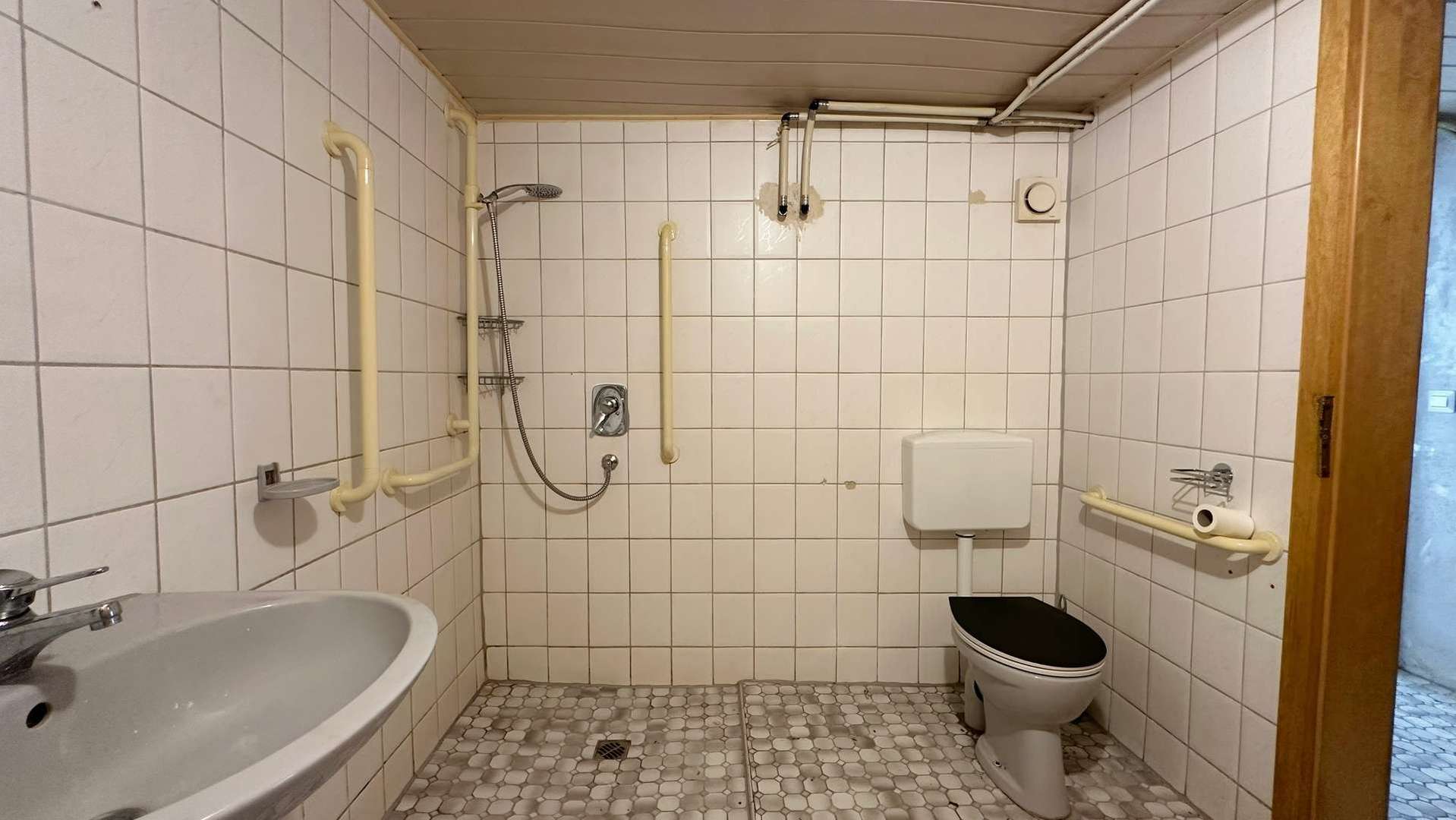 Haupthaus EG 2.Bad(1)