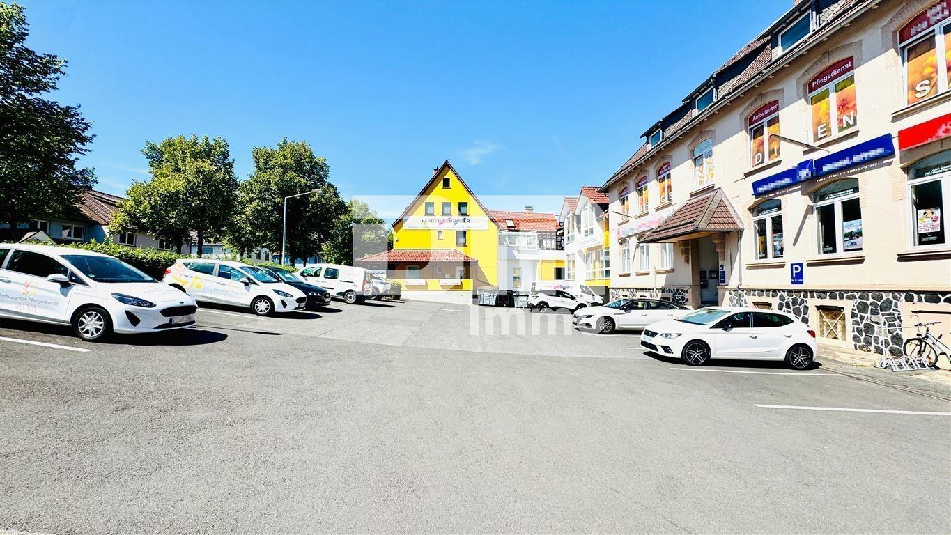 Parkflächen Bürogebäude Vorderhaus