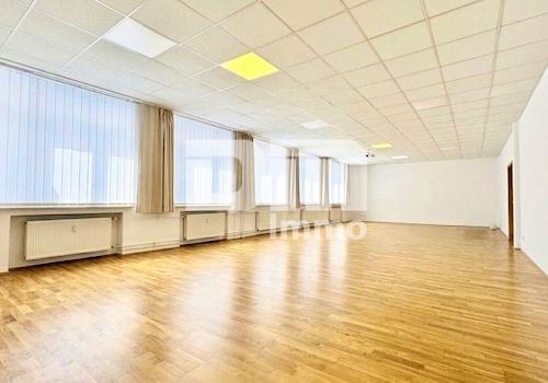 EG Büroetage Bürogebäude Vorderhaus