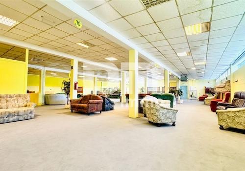Etage Hinteres Lagergebäude