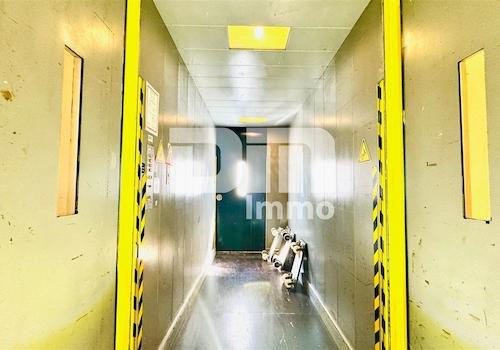 Fahrstuhl Lastenfahrstuhl Hinteres Lagergebäude