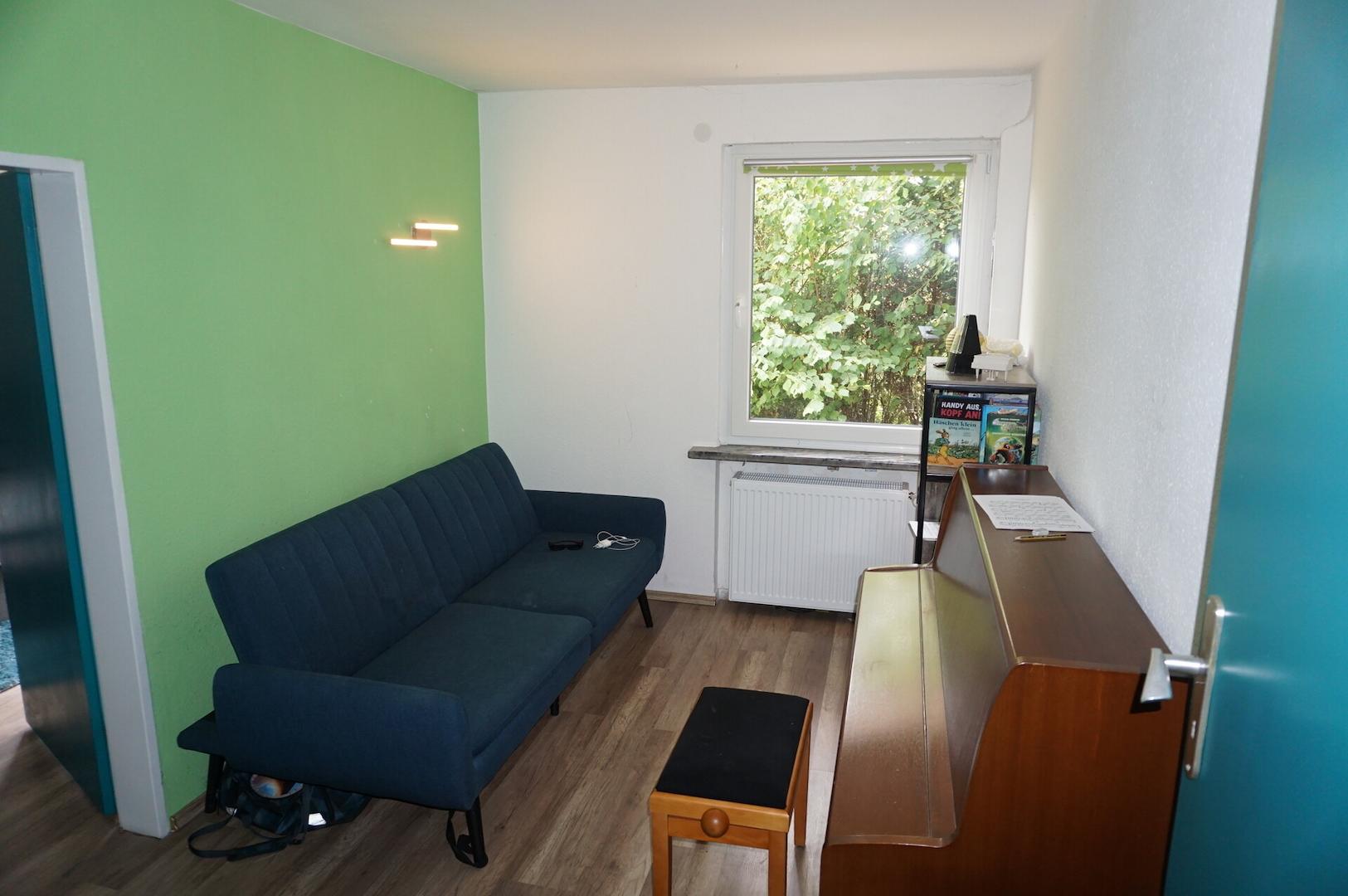 Durchgangszimmer UG