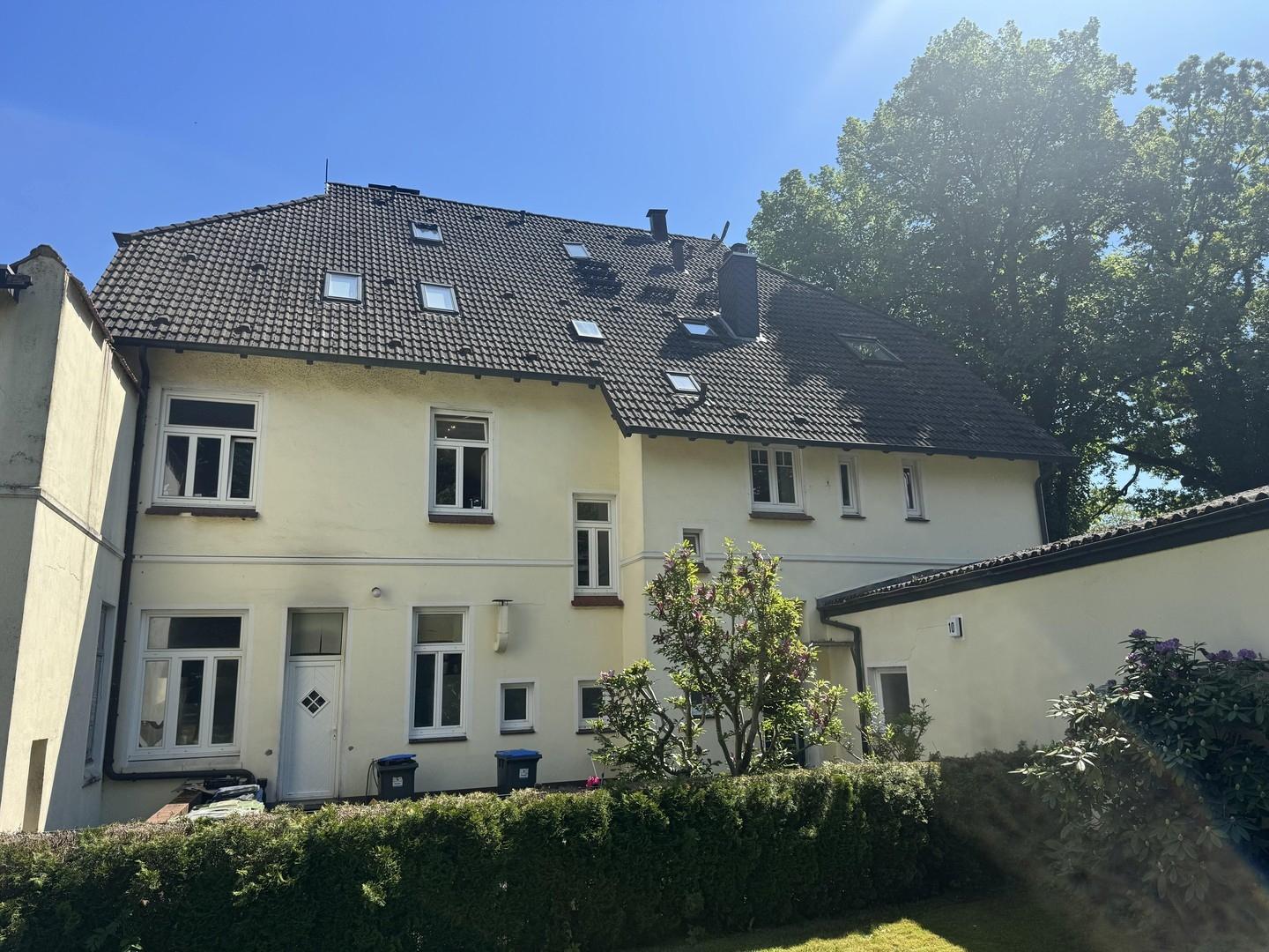 Hausansicht (Eingang)
