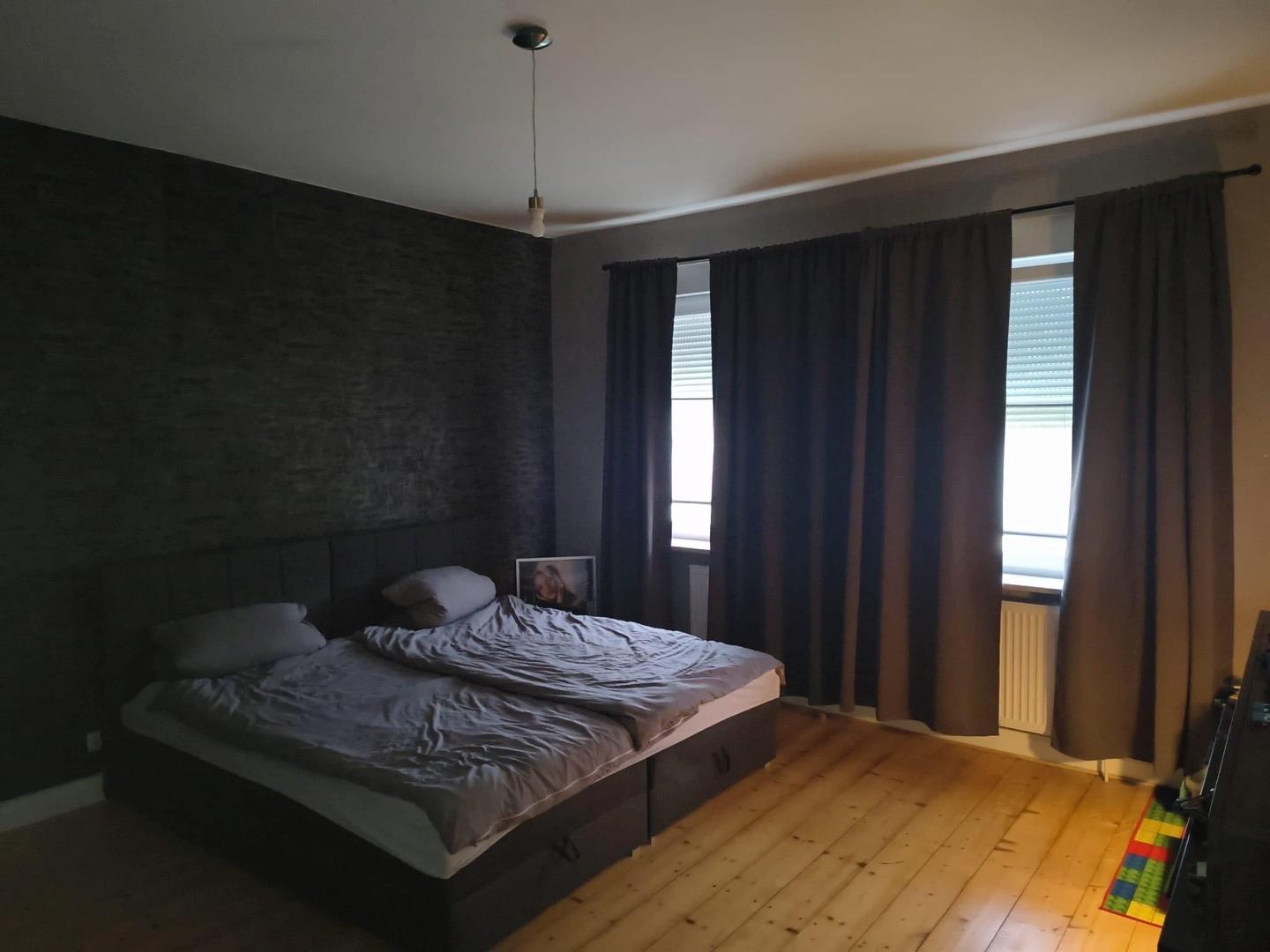 Kinder-/Arbeitszimmer 
