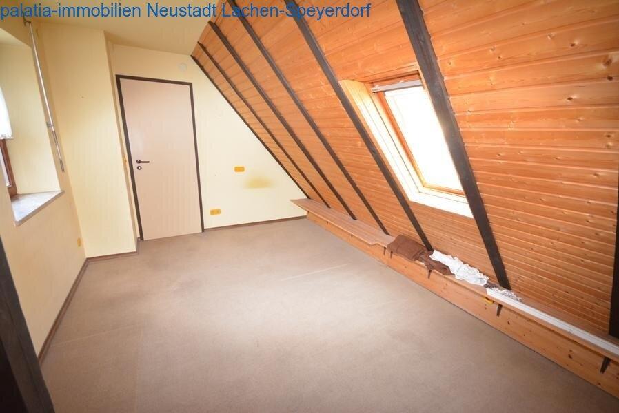 Raum DG Bild 2