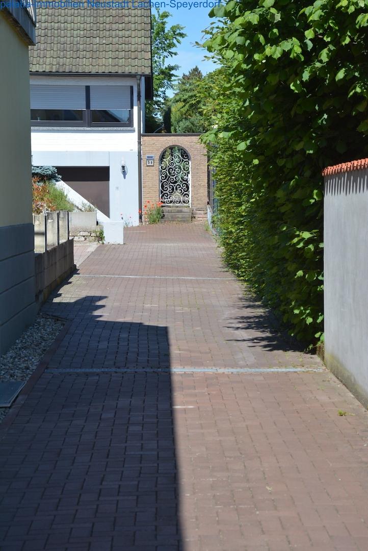 Hausfront Teilansicht 