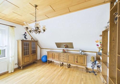 Zimmer im Obergeschoss
