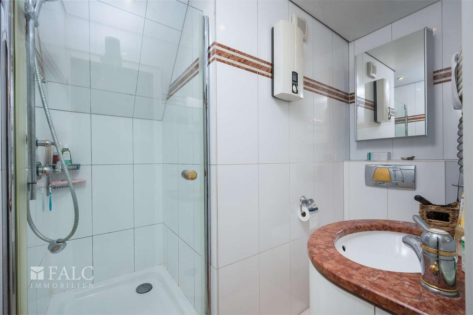 Badezimmer 2
