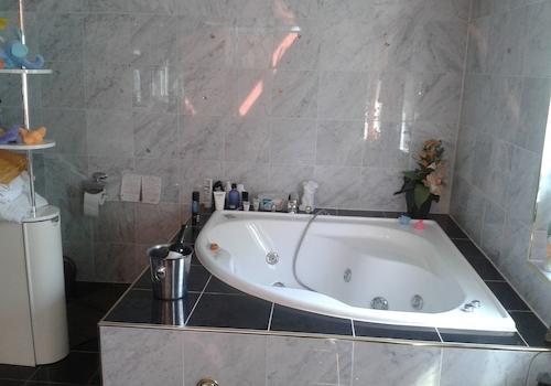 Whirlpool mit Treppe 