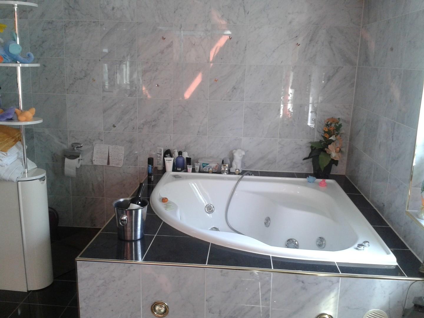 Whirlpool mit Treppe 