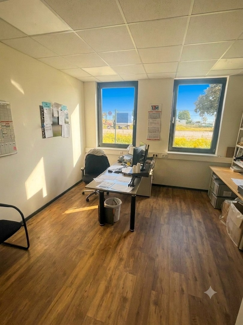 Büro 2