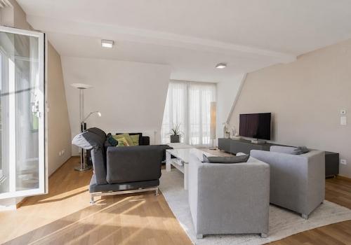 Wohn- und Esszimmer