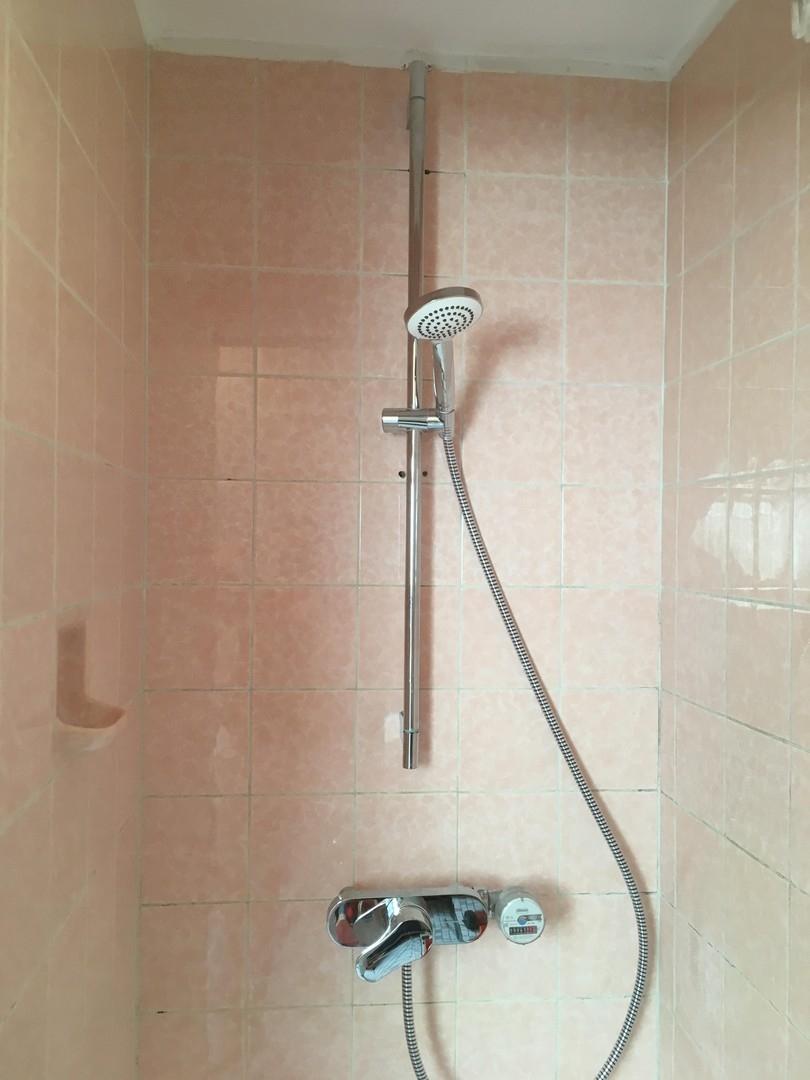 Whg. DG Bad/Dusche
