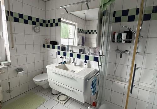 Badezimmer 1. OG