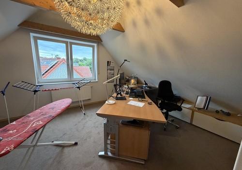 DG Schlaf- oder Arbeitszimmer
