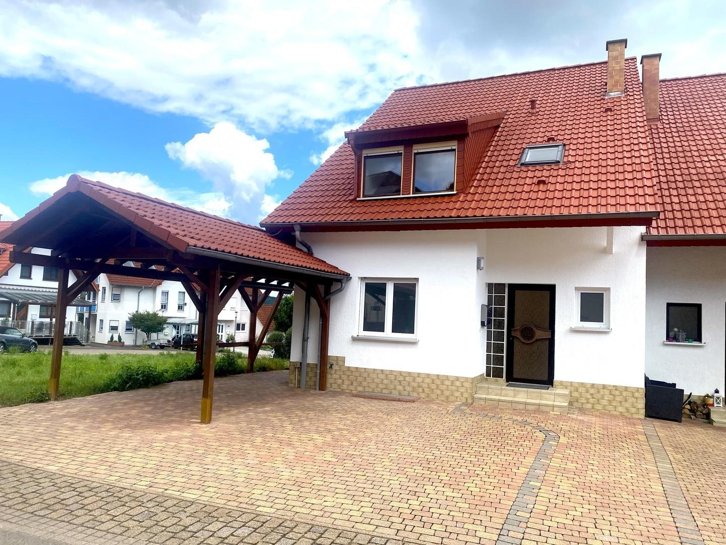 Hausansicht vorne