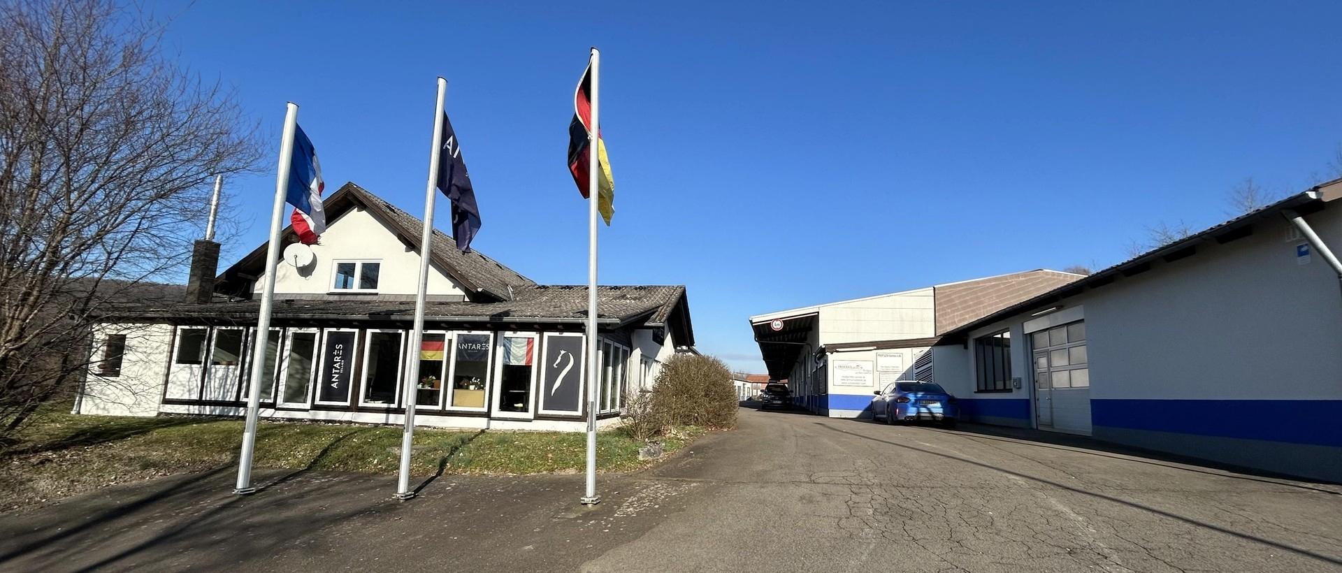 Vorderansicht Standort