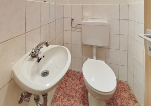 WC UG