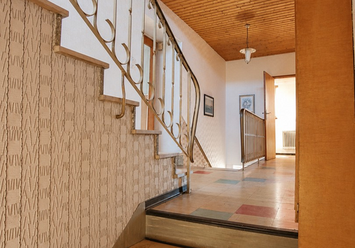 Treppenabgang Keller Haus 1