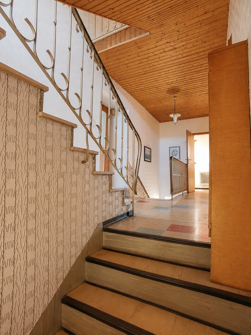 Treppenabgang Keller Haus 1