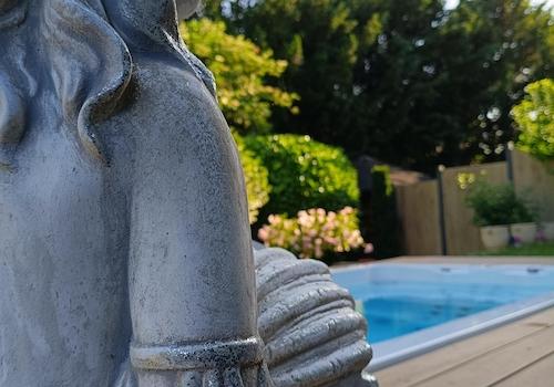 Am Pool