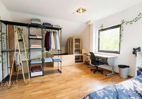 Schlafzimmer - DG