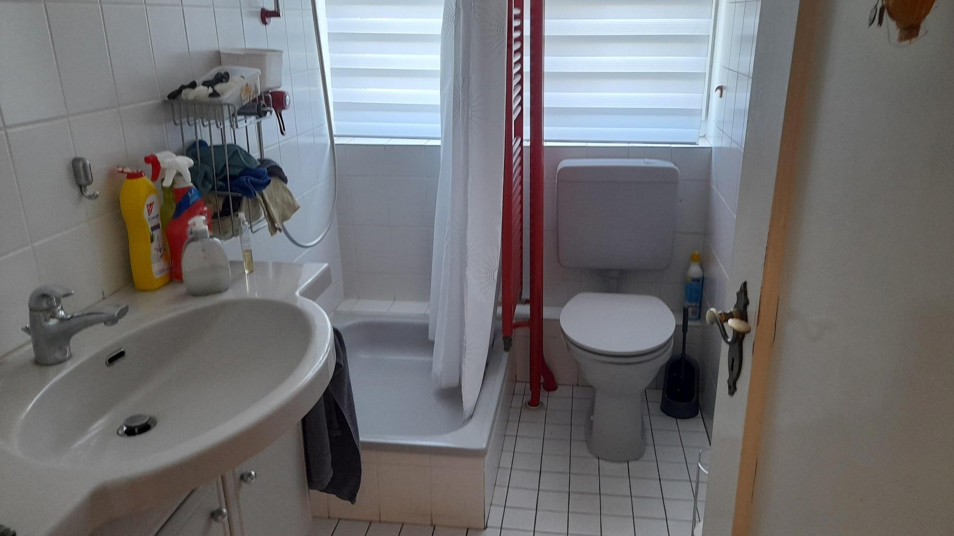 Dusche mit WC
