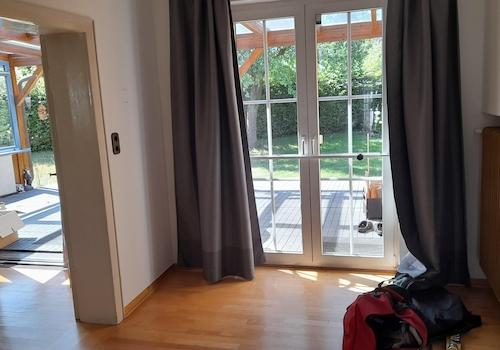Durchgangszimmer 1