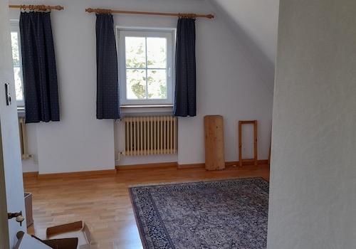 Zimmer 6