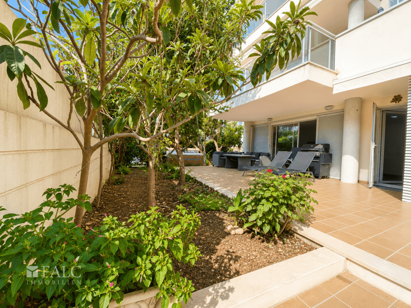 Garten und Terrasse