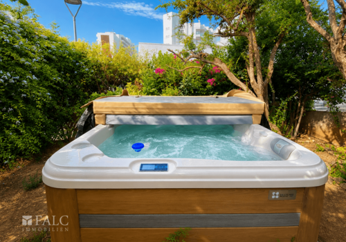 Privater Whirlpool