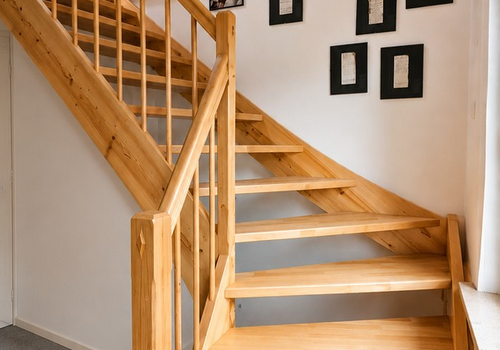Treppe zum Dachboden