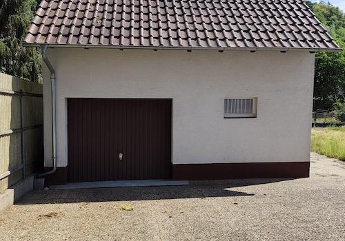 Garage mit Abstellraum 