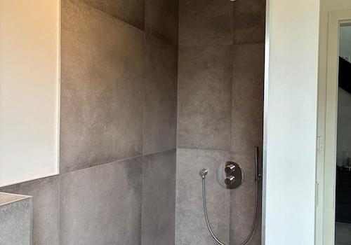 Dusche EG
