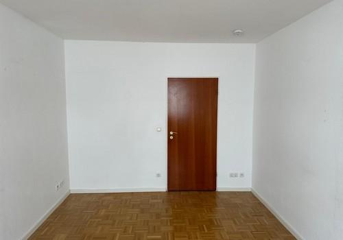 Kleines WG-Zimmer 16m²