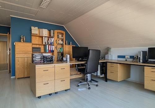 Büro/Studio über Garage