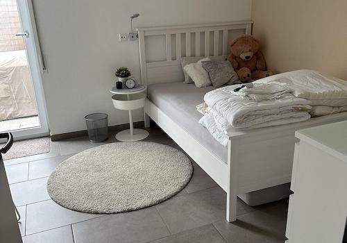 Jugendzimmer UG