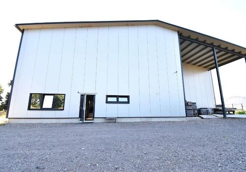 Zugang Büro - Blickrichtung Westen