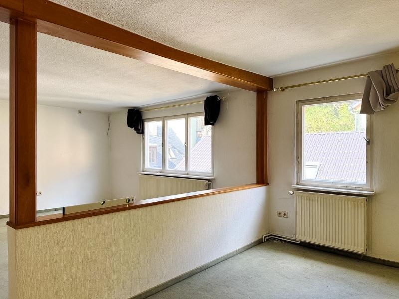 Speisen und Wohnen im OG