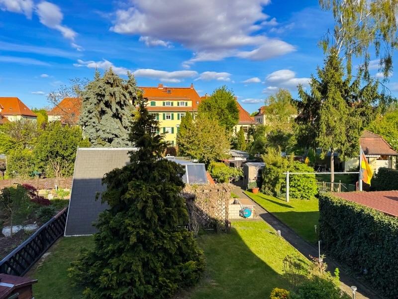 Blick vom OG in den Garten (2)