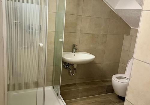 Bad mit Dusche