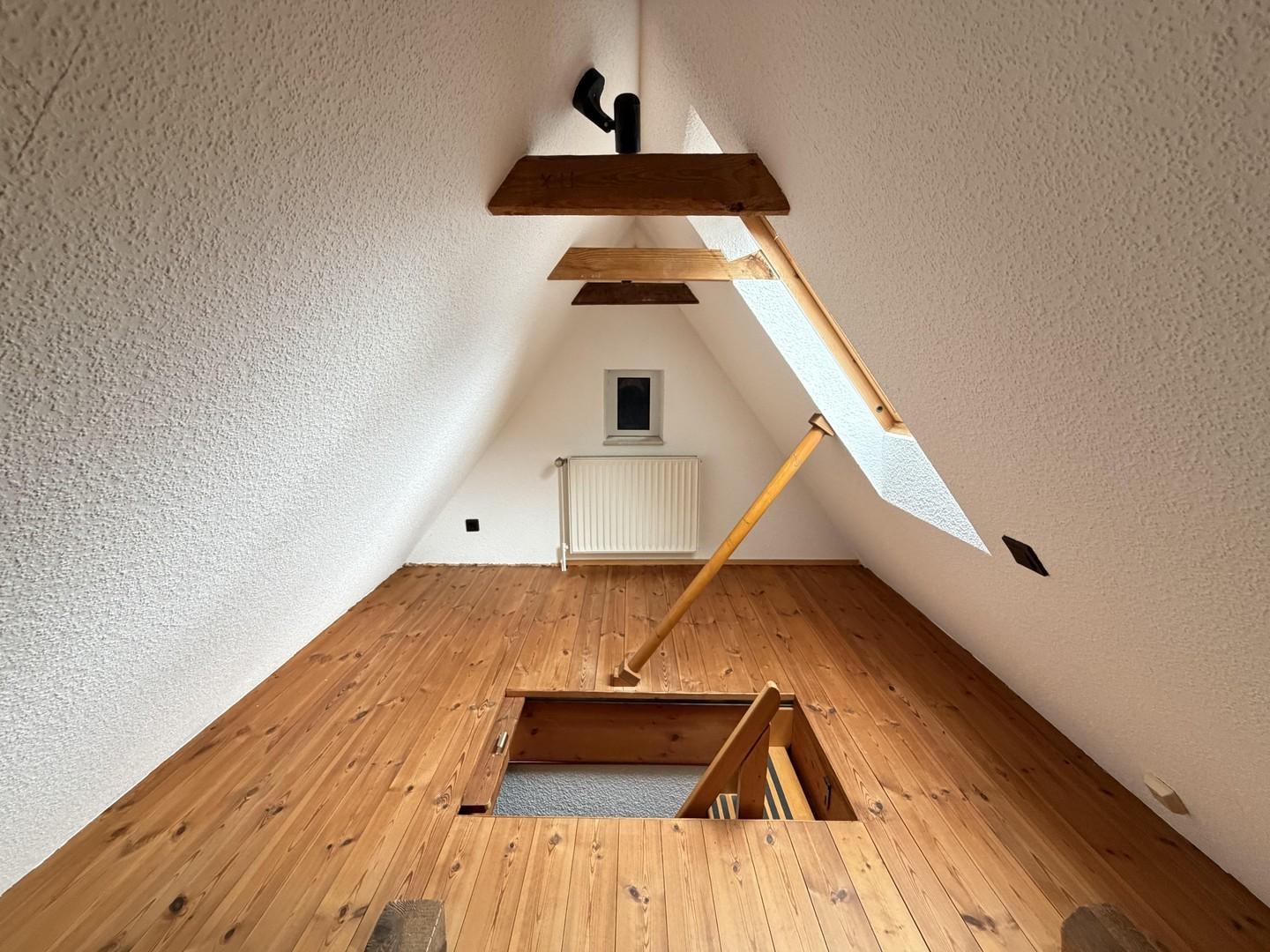 ausgebauter Spitzboden Altbau