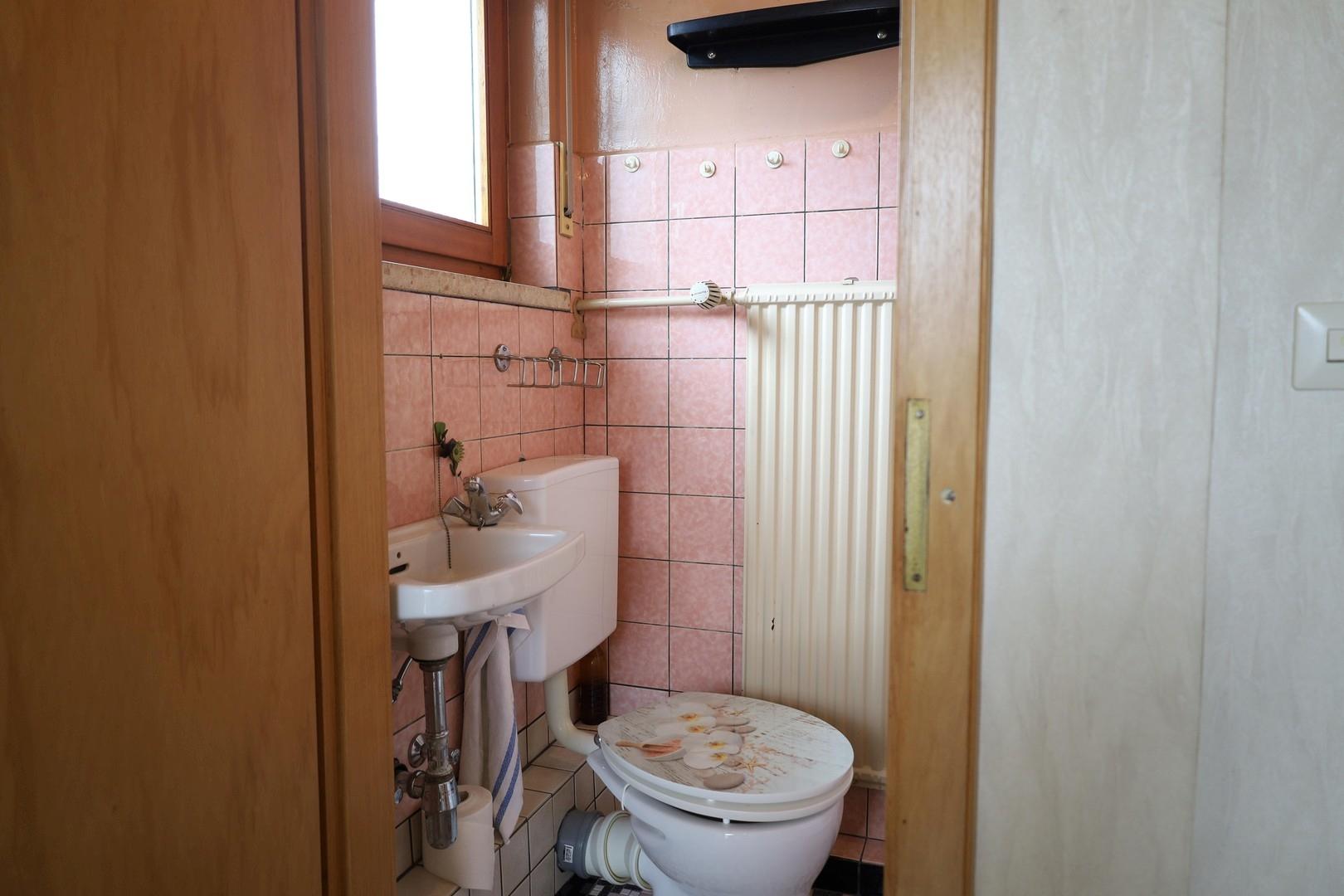2. OG Dusche u. WC Foto 1