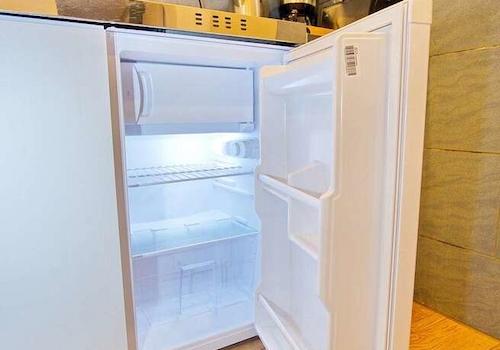 Kühlschrank mit Gefrierfach