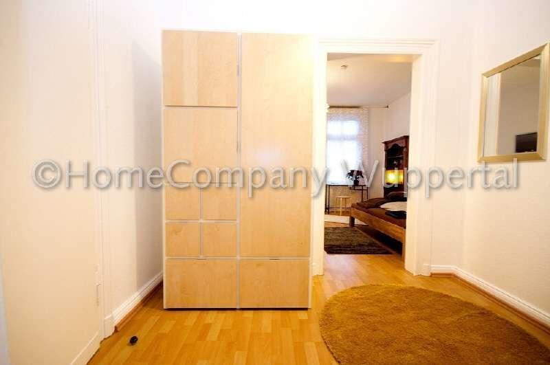 Kleiderschrank