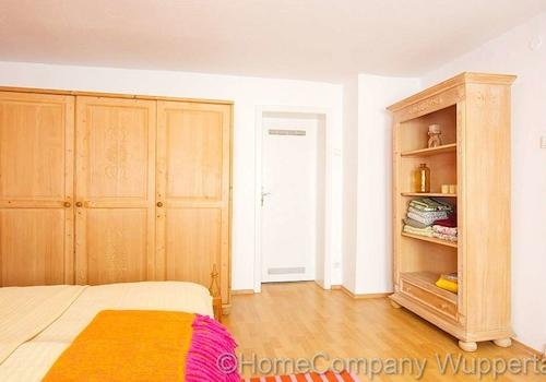 Kleiderschrank