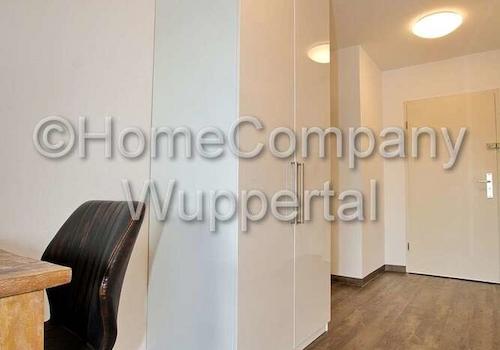 Kleiderschrank